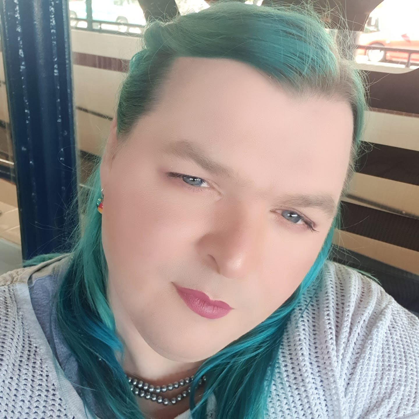 TealHairSelfie TealHairSelfie