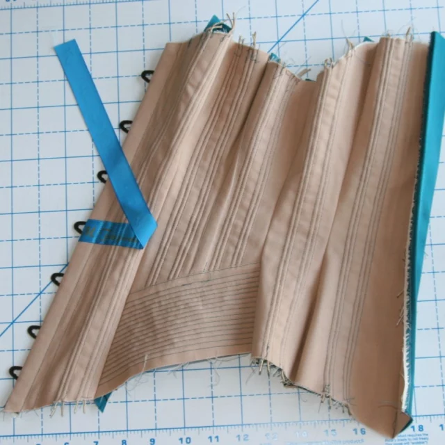 Do you use waist tapes in your corsetry? 🧵

Waist tapes are installed on the inside of a corset and are useful to provide structure and support, whilst helping to prevent stretching of the corset over time. They can sometimes be visible from the outside of the corset, which is something to consider.

You can find tapes in corsets, bodices, and gowns - with corsets in particular, they are held in place at the centre front and back, whilst stitch lines from boning channels or top stitching intersect the tape to keep it anchored. 

Waist tapes are generally made of a sturdy woven twill tape for strength. In the final images, you can see some historical examples that have been printed with details of the boning materials used, and an example that has it's tape covered with lining fabric for aesthetic purposes. 

If you would like to learn more about Victorian corset construction, our latest workshop and tutorial session exploring corsets from the Symington Corsetry Collection is now available to members - head to the bio to get started!

Images 1-3: @clockwork_faerie, Images 4-6: @chesebrounderpinnings 
.
.
.
#sewing #corset #corsetry #fashionhistory #costumehistory #historicalunderpinnings #learntosew #sewingtutorial #sew